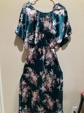 ASOS DESIGN Maxi Dress Open Back Tie Floral Cottagecore Satin Romance Size 12